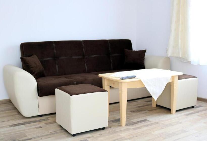 Pensão къща за гости марина ливада