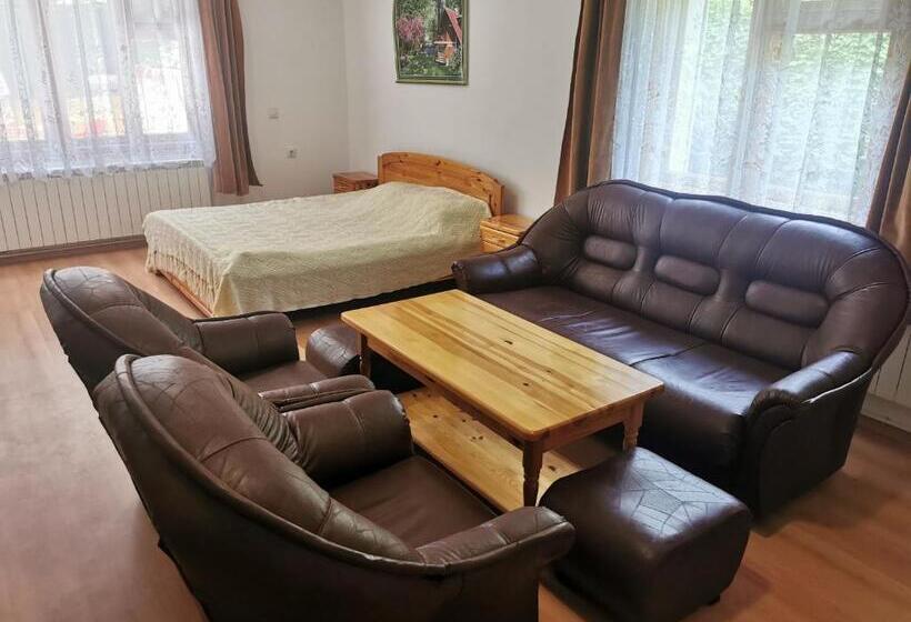 Pensão къща за гости марина ливада