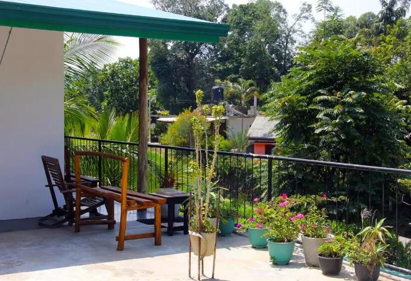 Pension Cascade Vally
