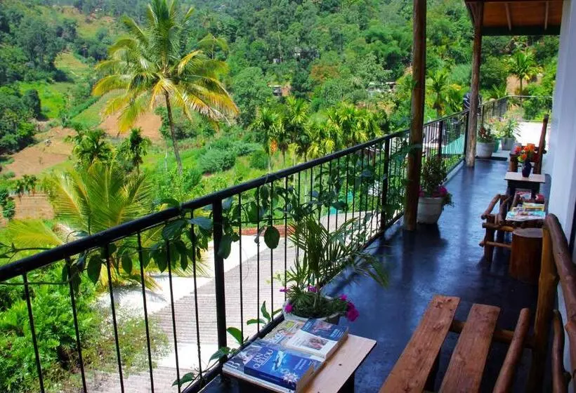 Pension Cascade Vally