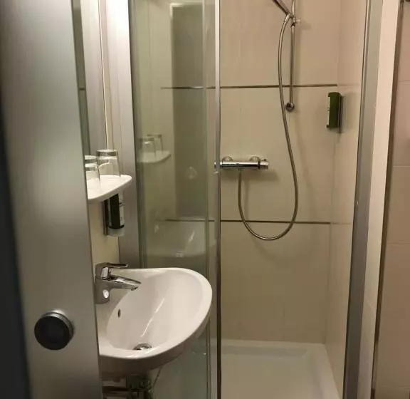 Retkeilymaja Alpengasthof Grobbauer