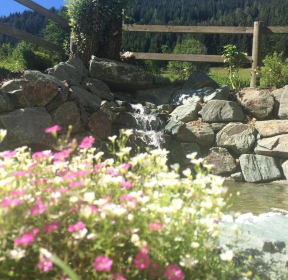 호스텔 Alpengasthof Grobbauer