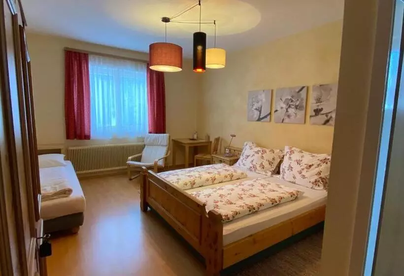 Retkeilymaja Alpengasthof Grobbauer