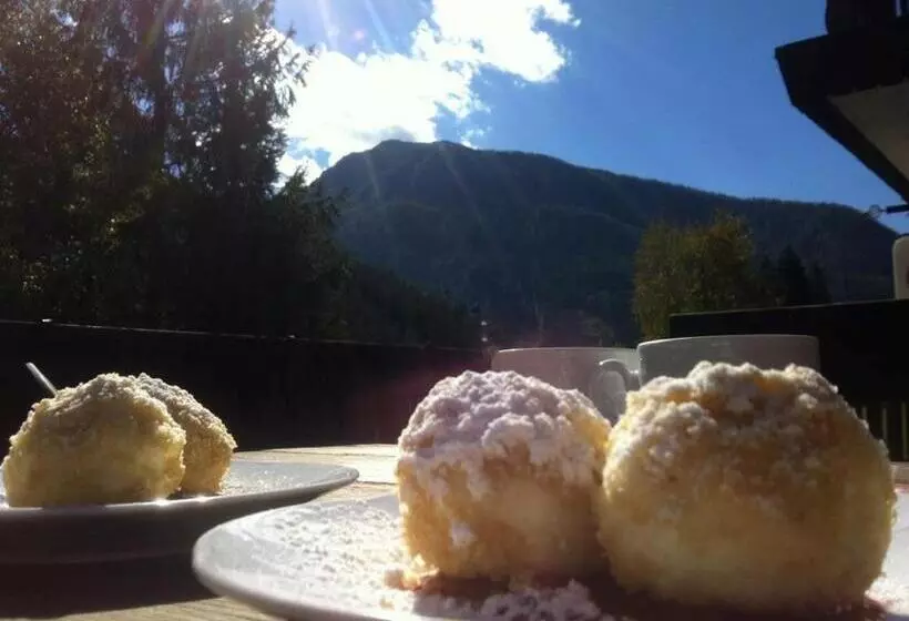 Retkeilymaja Alpengasthof Grobbauer