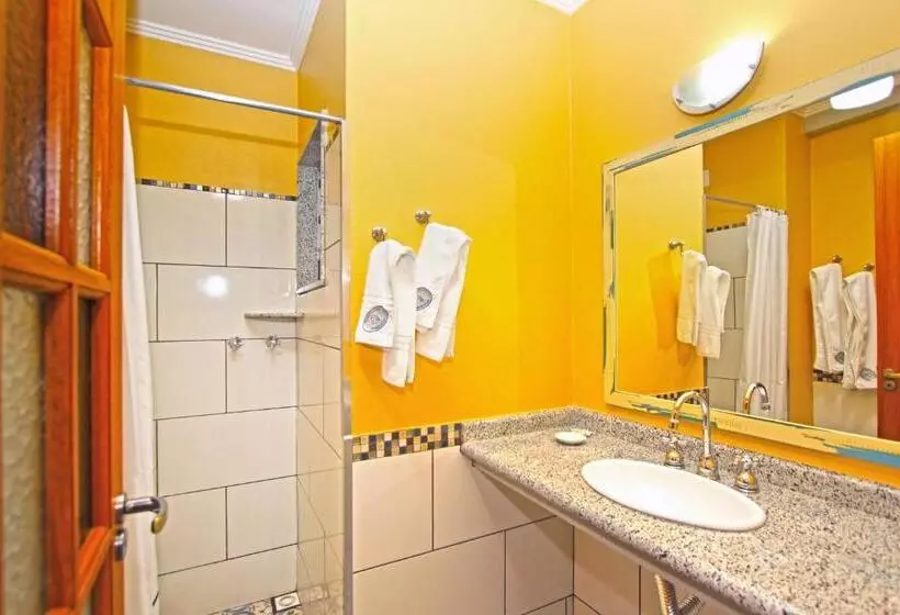 Majatalo Aventureiro Pousada