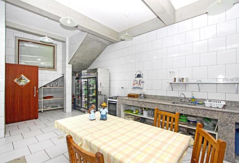 Pension Aventureiro Pousada