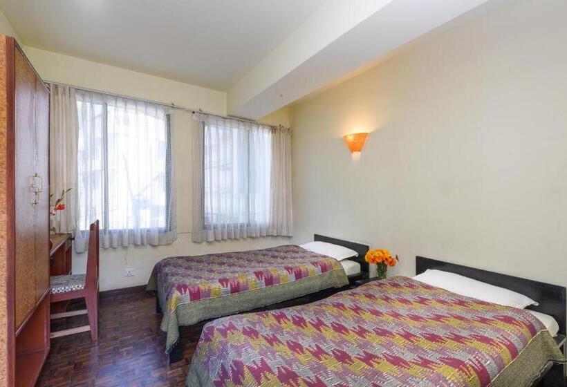 پانسیون Dondrub Guest House