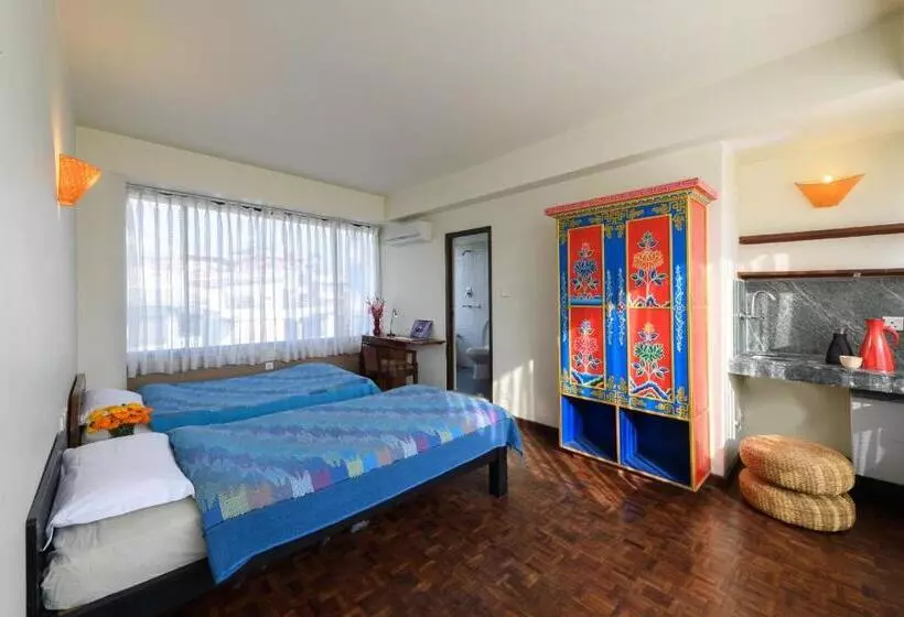 پانسیون Dondrub Guest House