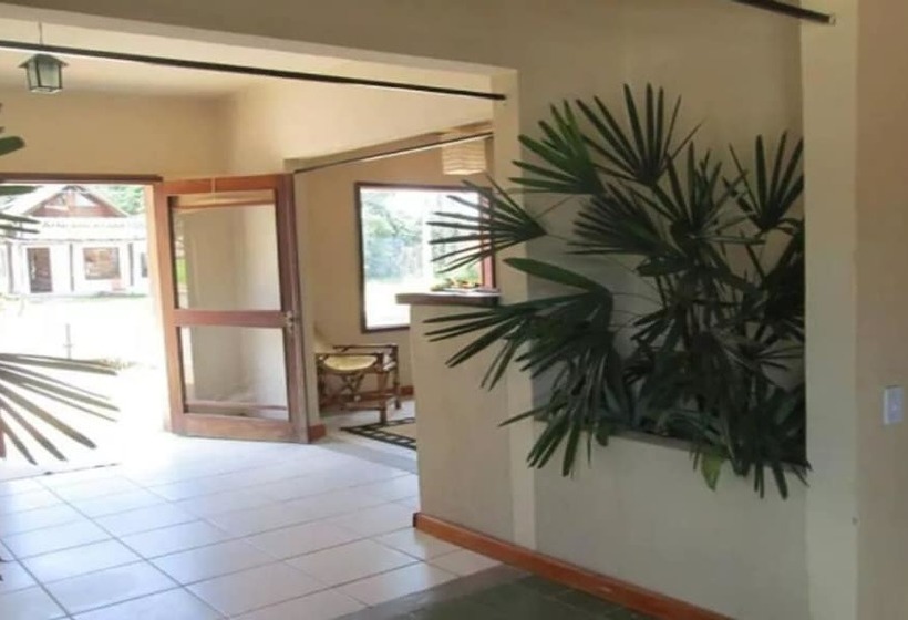 بنسيون Pousada Bougainville