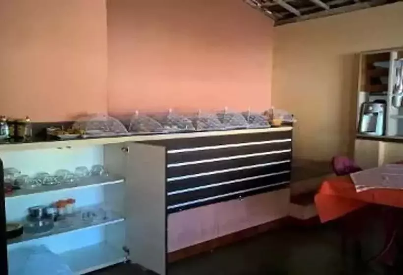 Majatalo Pousada Bougainville