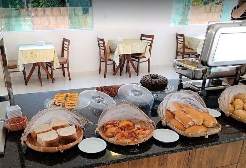 پانسیون Pousada Concha Dourada