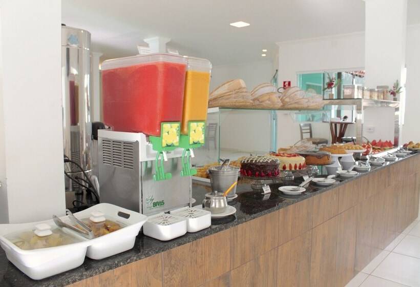 پانسیون Pousada Concha Dourada