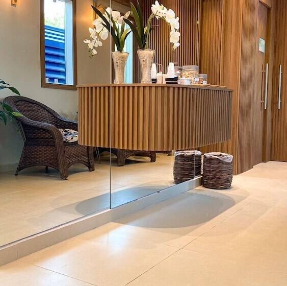 پانسیون Pousada Concha Dourada