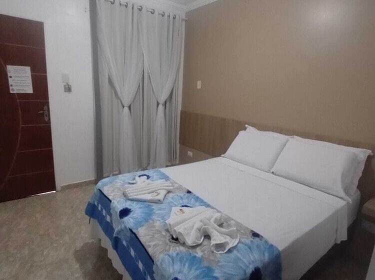 پانسیون Pousada Concha Dourada