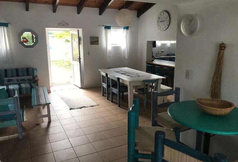 پانسیون The Green Palm Cottage