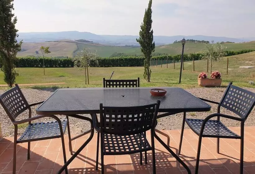 ホテル Podere Torricella