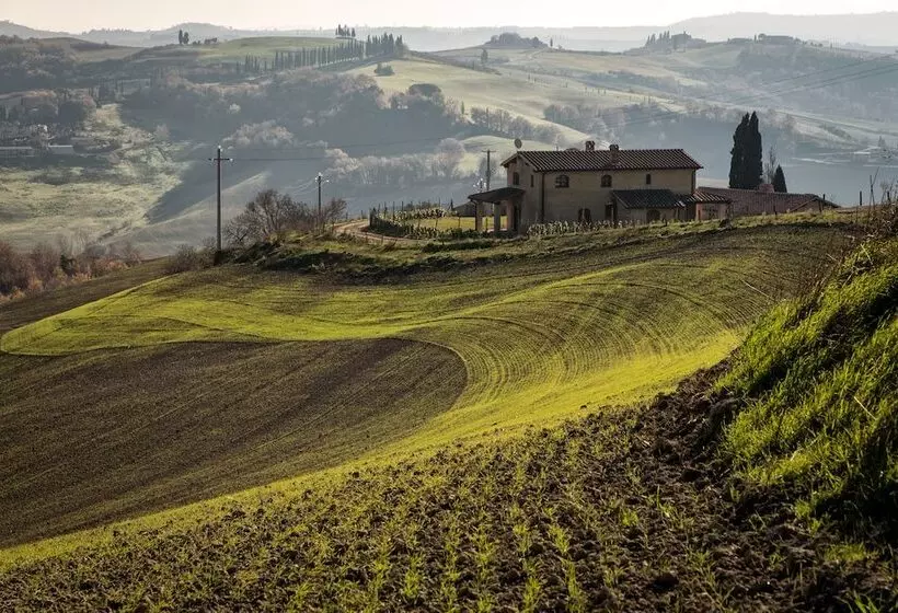 ホテル Podere Torricella
