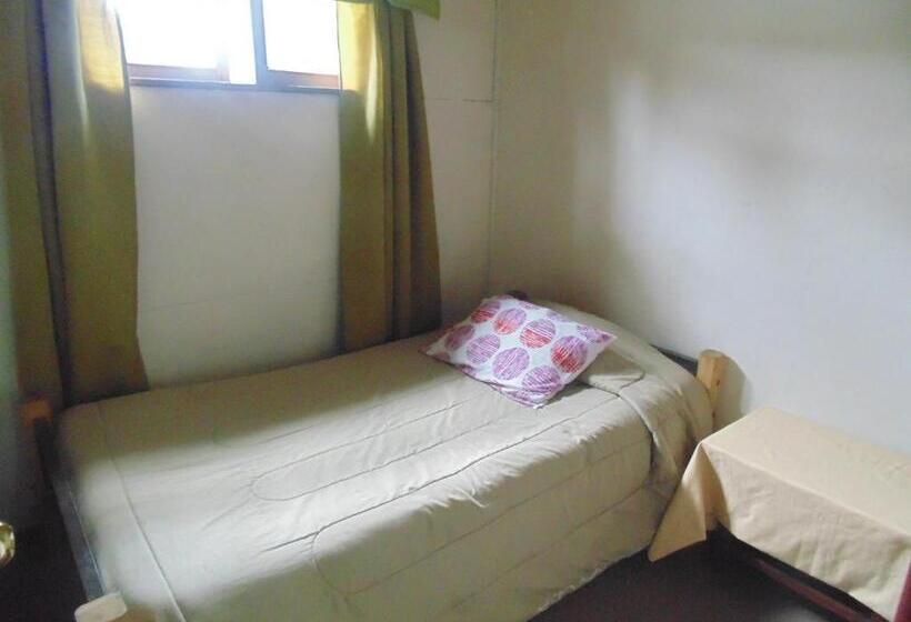 پانسیون Hostal Arrayan