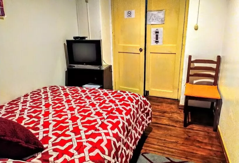 Majatalo Hostal Latitud Ecuem