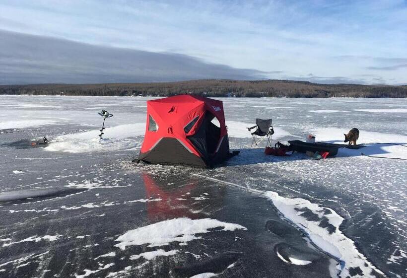 ペンション Maison Du Lac