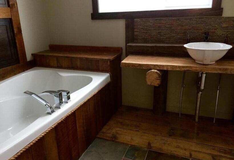 ペンション Maison Du Lac