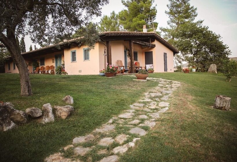 בית מלון כפרי Il Poggio Di Teo