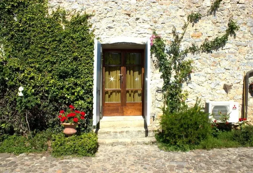 هتل Il Poggio Di Teo