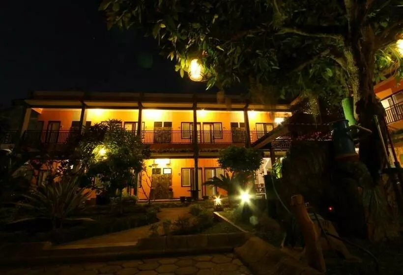 Majatalo Guest House Rumah Wahidin Syariah