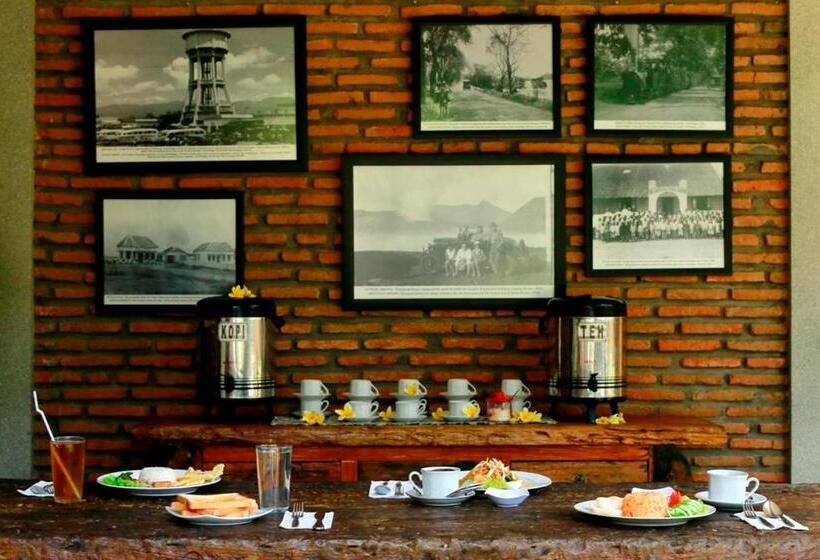 Pensione Guest House Rumah Wahidin Syariah