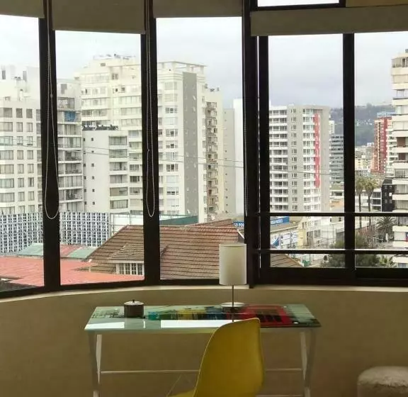 ペンション Hostal My House