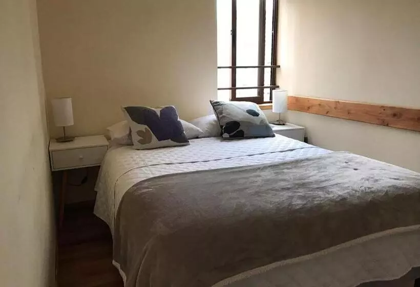 ペンション Hostal My House