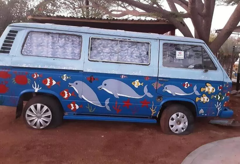 پانسیون Kai Oms Backpackers Lodge