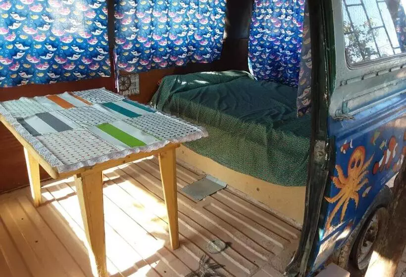 پانسیون Kai Oms Backpackers Lodge