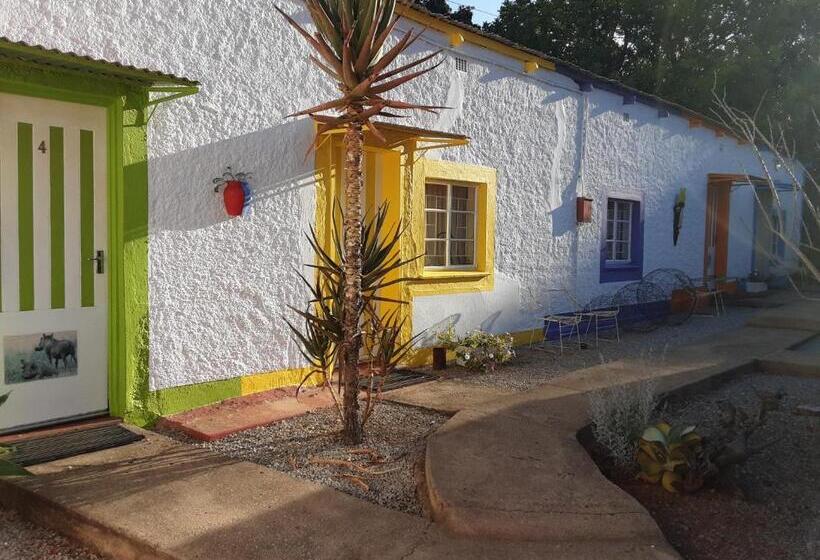 Pensionat Kai Oms Backpackers Lodge