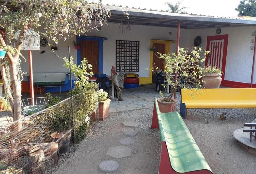 Pensionat Kai Oms Backpackers Lodge