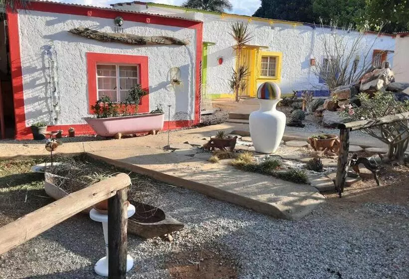 پانسیون Kai Oms Backpackers Lodge