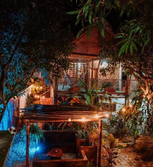 پانسیون Kasakolà