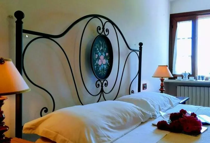 ホテル Agriturismo Luggiano