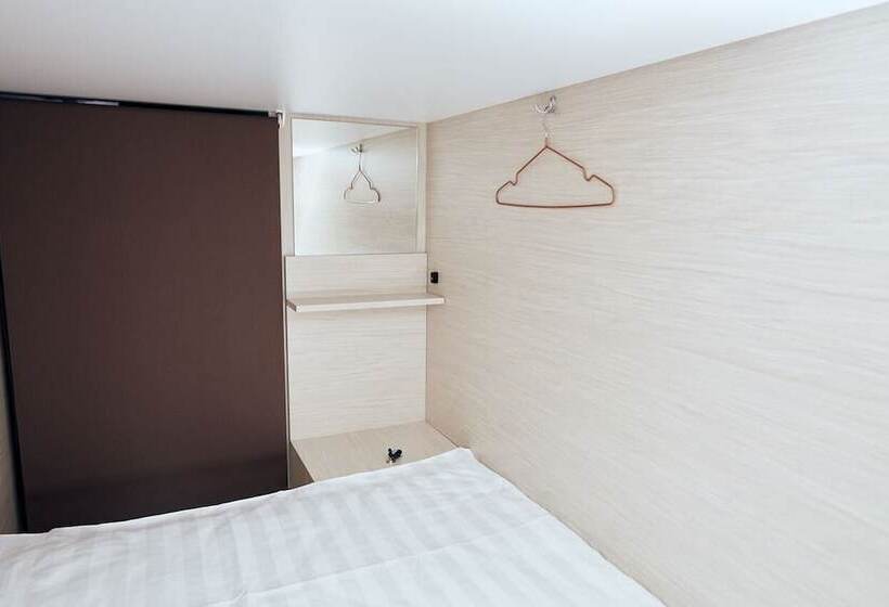 هتل کپسول Kapsula