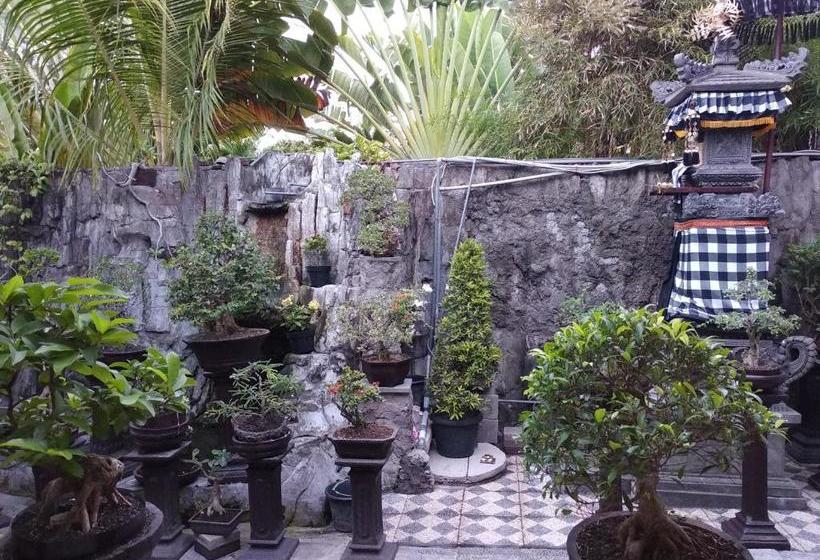 ペンション Made Homestay