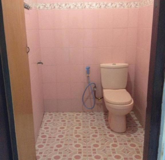 פנסיון Made Homestay