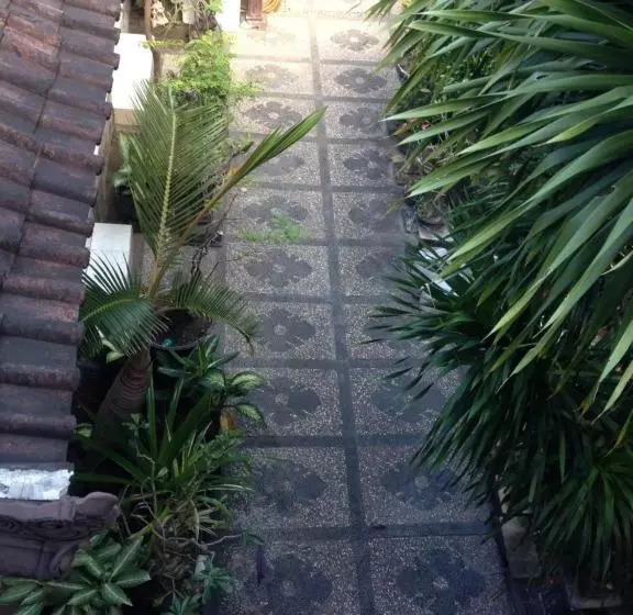 ペンション Made Homestay