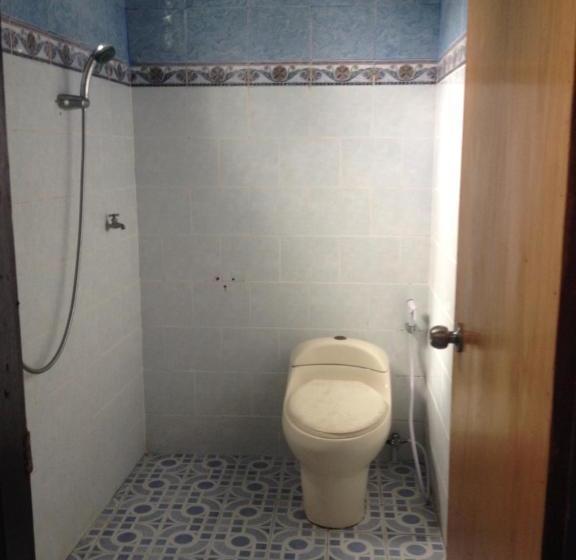 פנסיון Made Homestay