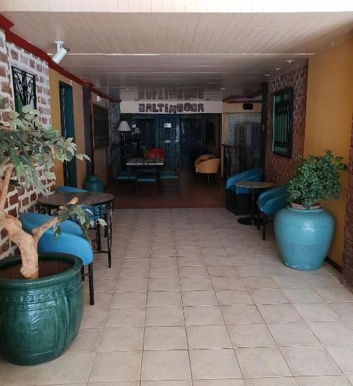 Schronisko Saltimboca Tourist Inn