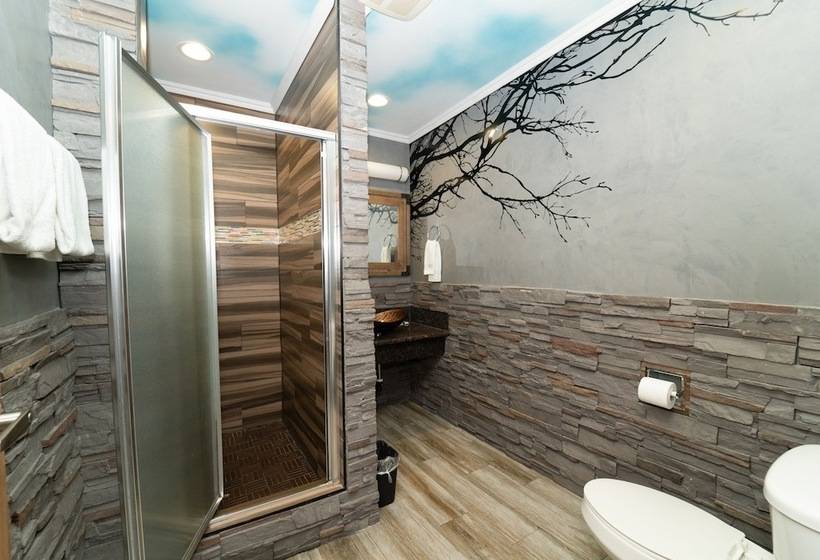 فندق على الطريق Royala Inn