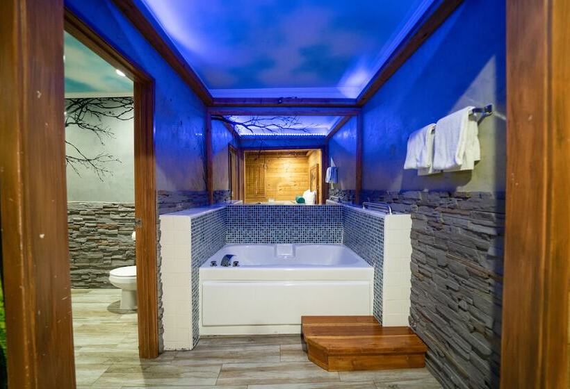 فندق على الطريق Royala Inn