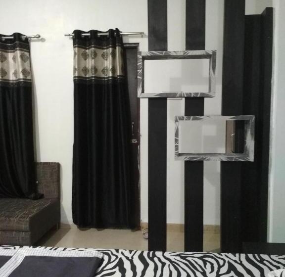 פנסיון Ashta Lakshmi Tourist Home Stay