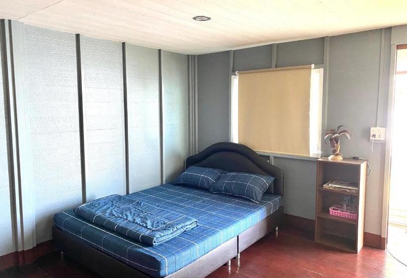 پانسیون Somphoch Garden