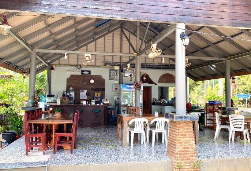 پانسیون Somphoch Garden