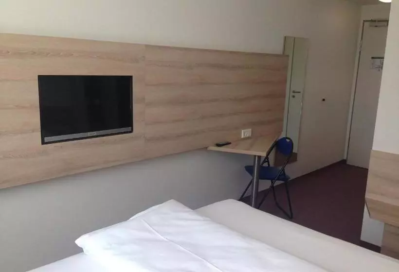 Hotelli Autohof Bitterfeld